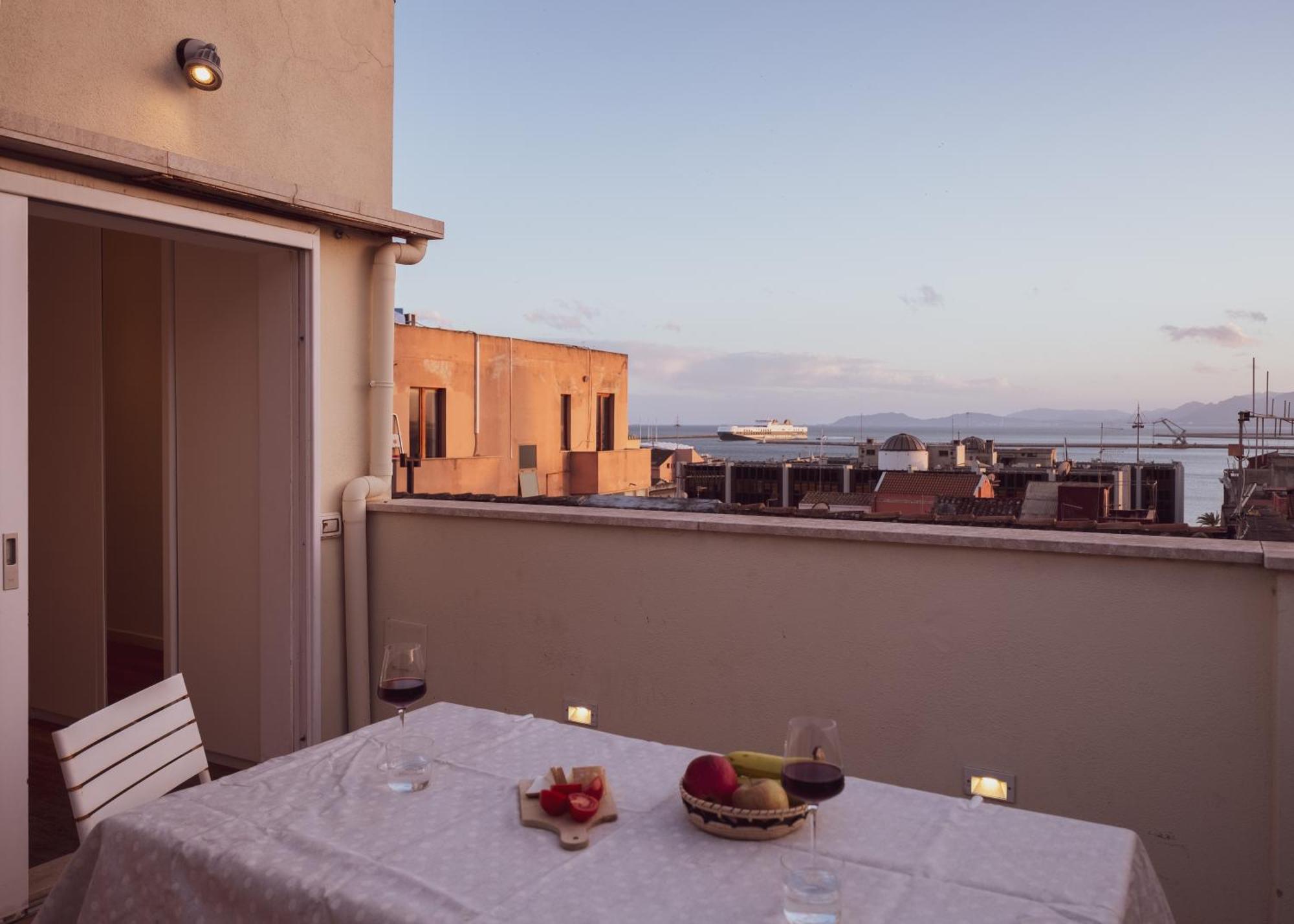 Blue Domus Lejlighed Cagliari Eksteriør billede